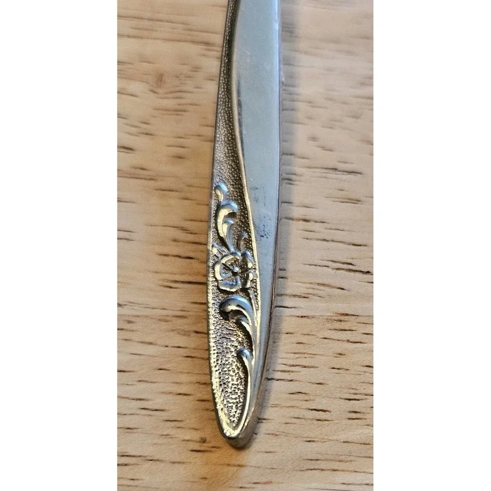 International Rogers Stainless Steel MCM Small Forks  Rose Design  SET OF 3